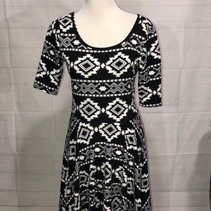 LuLaRoe Nicole Dress
